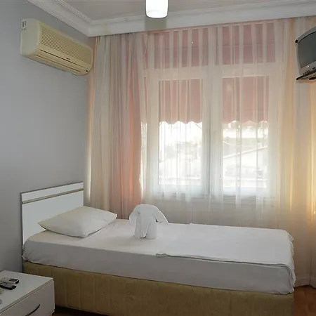Hotel Melodycityhotel 3*